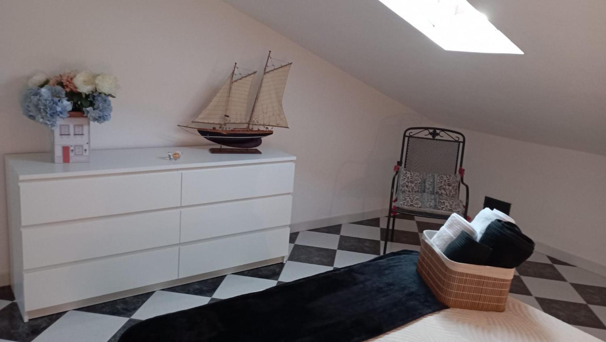 Zawaiaroom Lagos Bagian luar foto