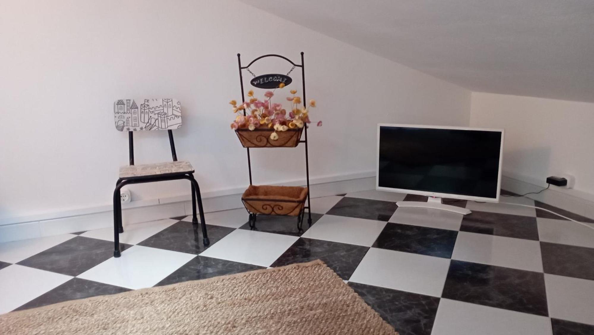 Zawaiaroom Lagos Bagian luar foto